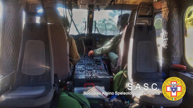 Cade parapendio sui monti del Matese, intervento di salvataggio del Soccorso Alpino e Speleologico