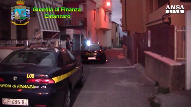 'Ndrangheta: sequestro milionario al clan dei Giampa a Catanzaro