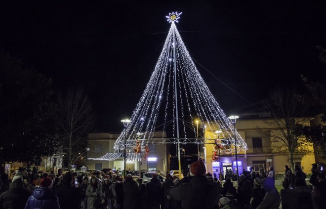 Accensione albero Dugenta 