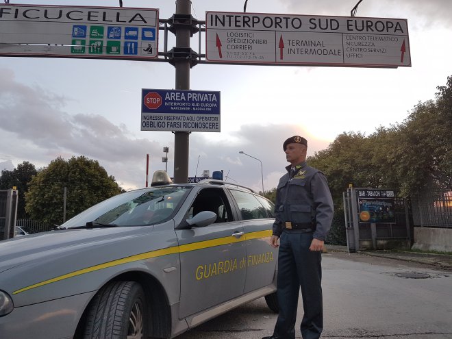 Guardia di Finanza di Caserta - Interporto di Marcianise. 