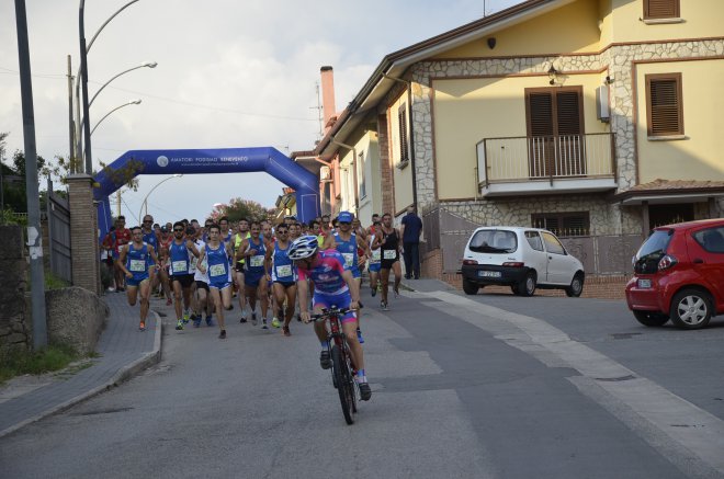 Calvi. La gara podistica Corri sui passi di Federico II