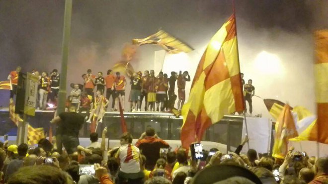 La squadra in piazza Risorgimento