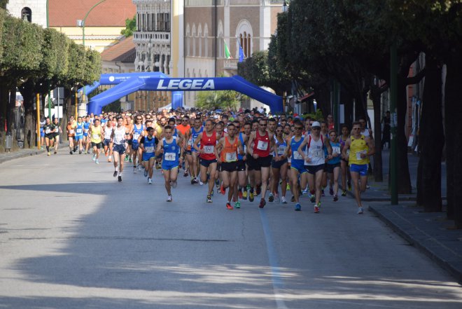 Un momento della Strabenevento 2015