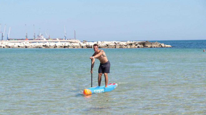 Surf: 22 anni, il campione italiano vive a Bari