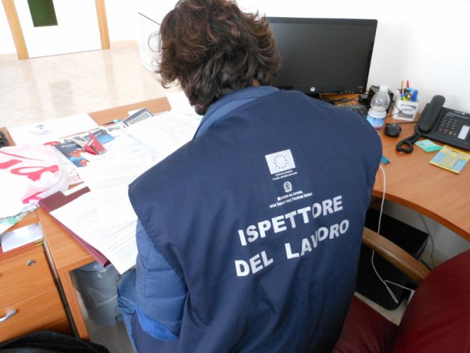 Ispettore del Lavoro, foto: magaze.it