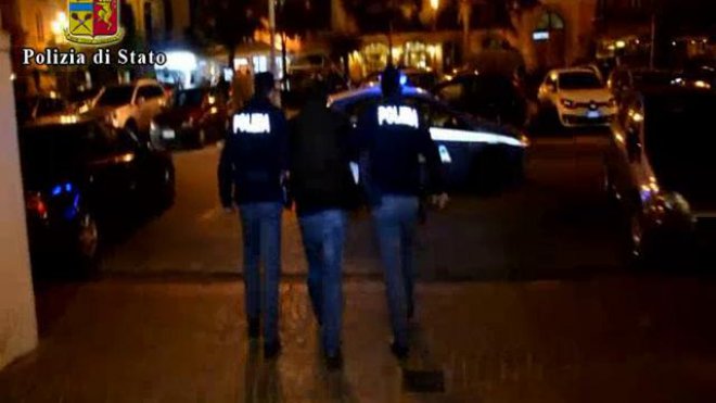 Arrestato a Salerno un algerino coinvolto nell'attacco a Bruxelles