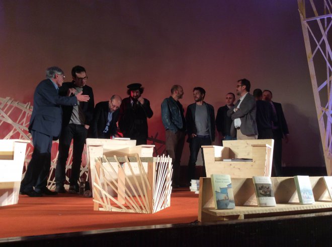 Marco Santagata, primo da sinistra al Premio Strega 2015