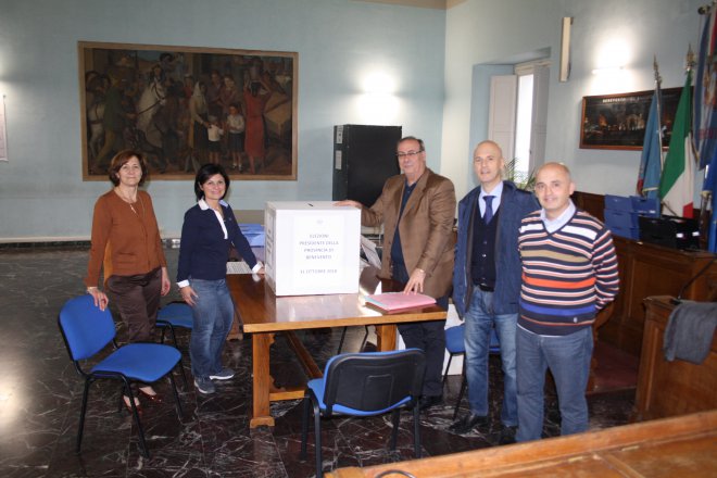 insediato il seggio elettorale