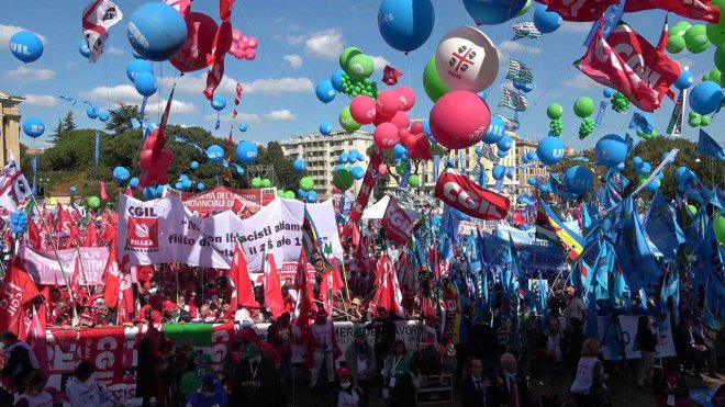 Roma. #Maipiùfascismi, la manifestazione si chiude con Bella Ciao