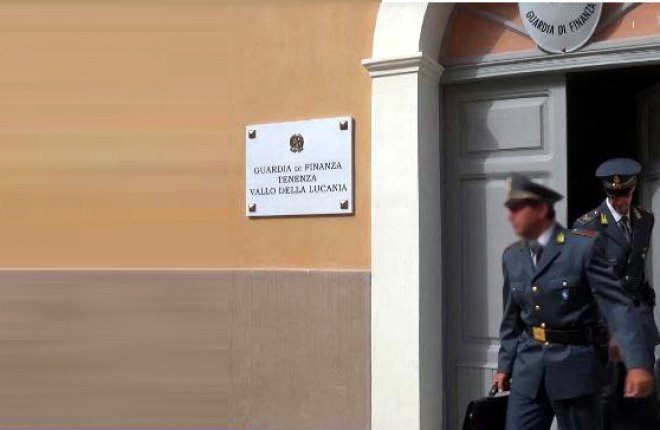 Salerno. Guardia di Finanza di Vallo della Lucania