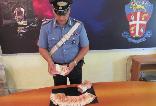 Telese. I carabinieri fermano 2 ragazzi con 50 mila euro falsi 