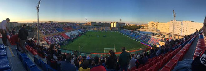 Crotone Stadio Ezio Scida (cc foto wikimedia)