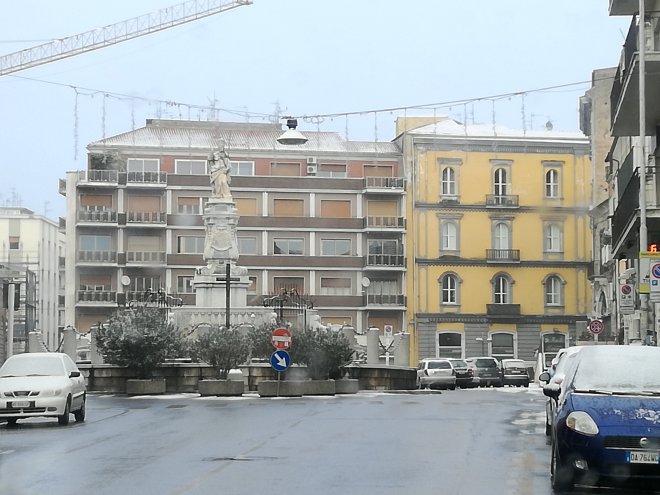 Benevento inbiancata dalla prima neve del 2017