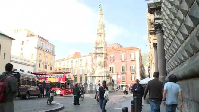 Videosorveglianza, cinquanta telecamere nel centro storico di Napoliv