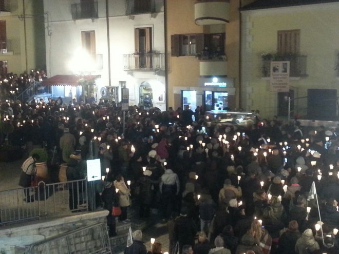 Fiaccolata in onore di San Pio a Pietrelcina (11 febbraio 2016)