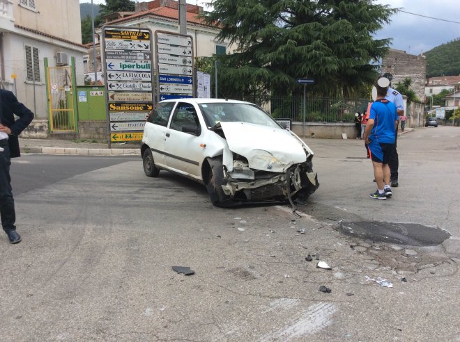 Incidente semaforo