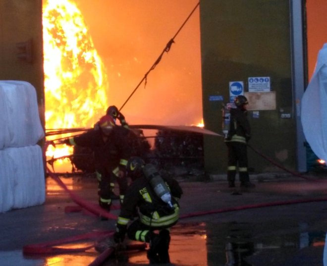 Incendio Stir di Casalduni