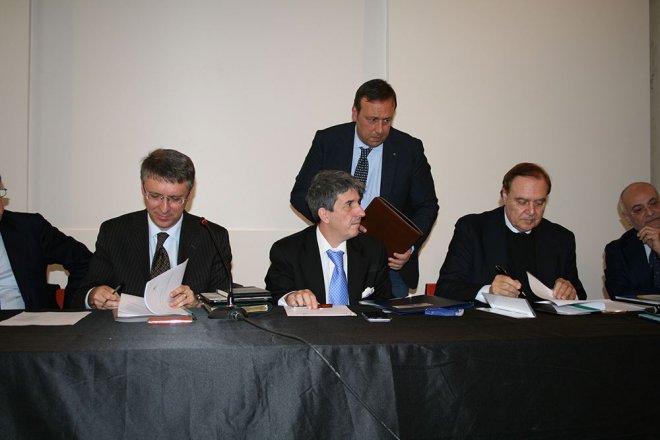 Benevento. Il presidente ANAC, Raffaele Cantone, il Procuratore Giovanni Conzo e il sindaco Clemente Mastella