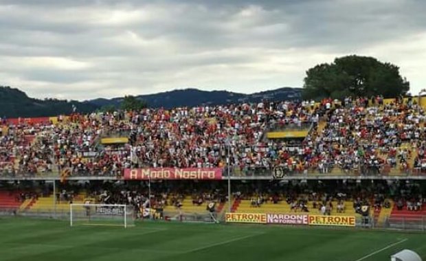 Curva Sud Benevento