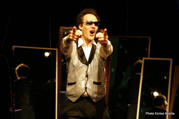 Solot. Teatro.