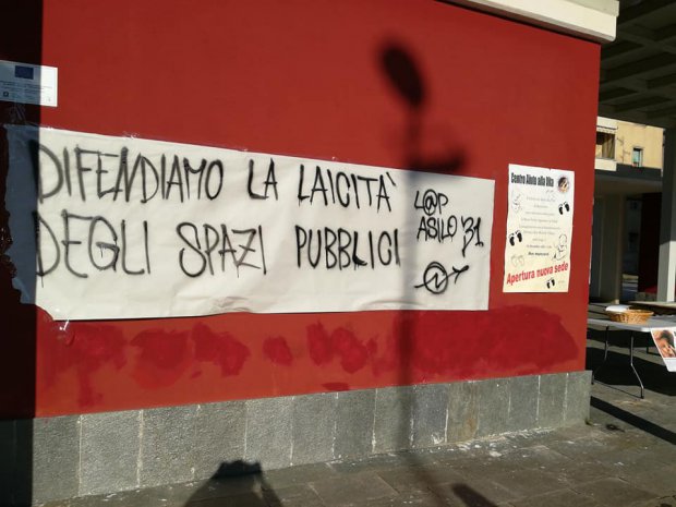 Striscione Asilo31 contro CAV