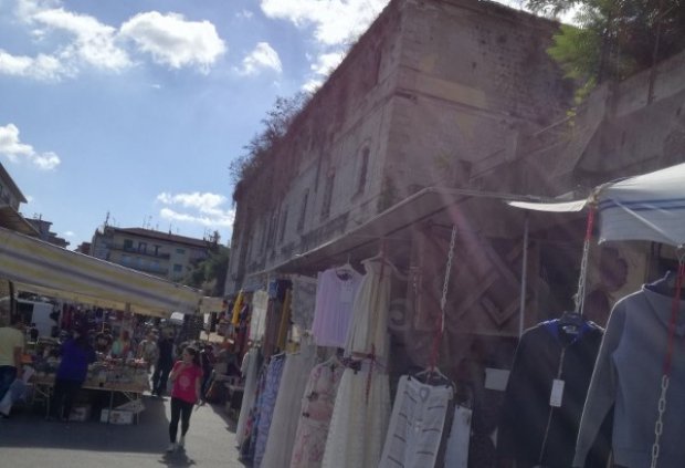 Mercato Piazza Risorgimento