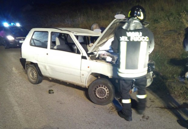 fiat panda, incidente - campoli monte taburno - muore 25enne