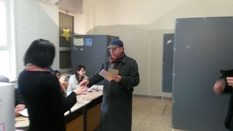 Fernando Errico, ha votato nel seggio di San Nicola Manfredi verso le 10:30 di questa mattina