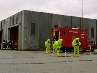 Un'iimmagine dell'esercitazione dei pompieri