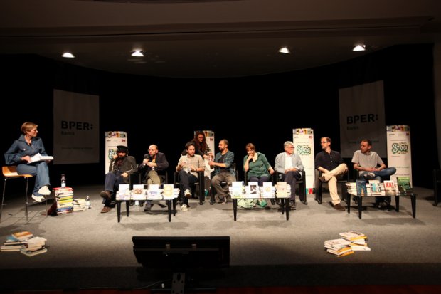 Alcuni degli scrittori semifinalisti del Premio Strega 2015, stamani a Modena 