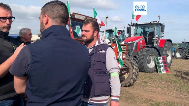 Agricoltori sul piede di guerra: la protesta dei trattori