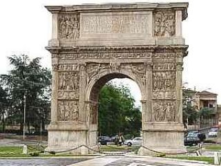 Arco di Traiano