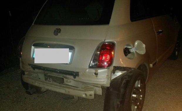 L'auto danneggiata a Bonea