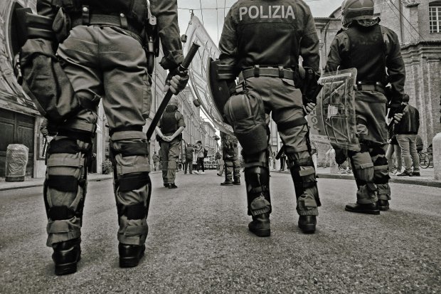 Polizia / proteste e scontri con i manifestanti (foto di Archivio)