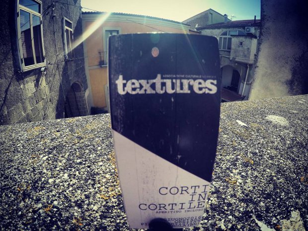 Corti in cortile. Foto tratta dall'evento fb