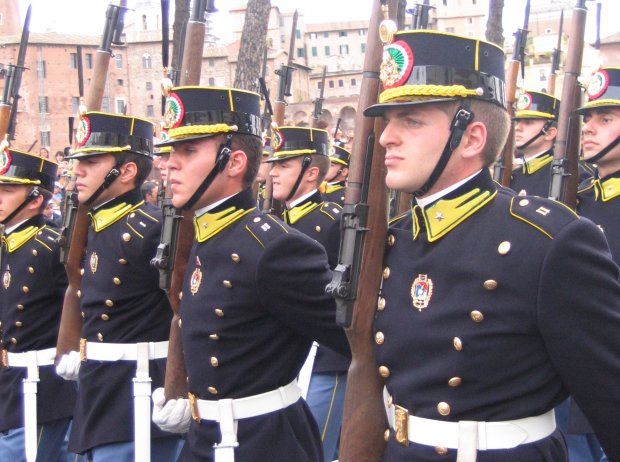 Guardia di Finanza. Allievi Ufficiali