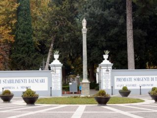 L'ingresso delle Terme di Telese