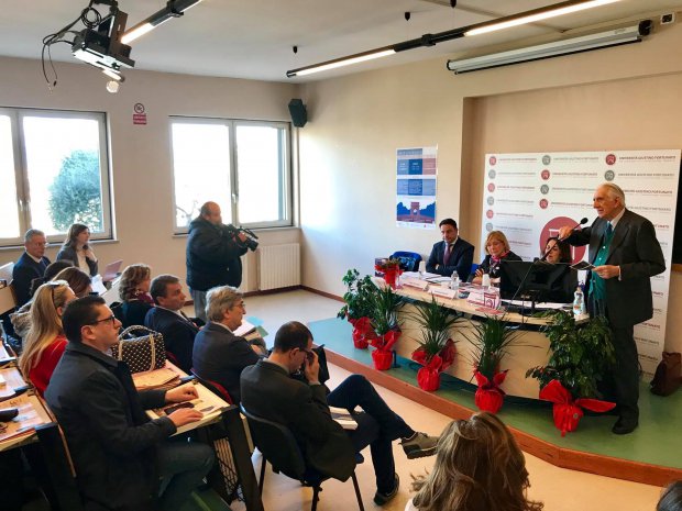 Convegno Unifortunato sulla crisi delle imprese