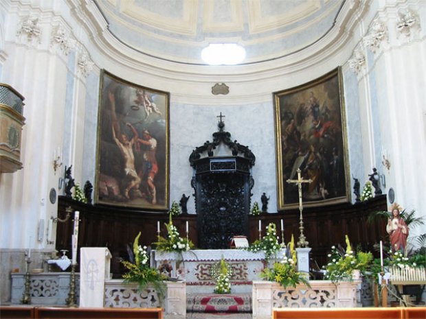 Basilica San Bartolomeo Apostolo