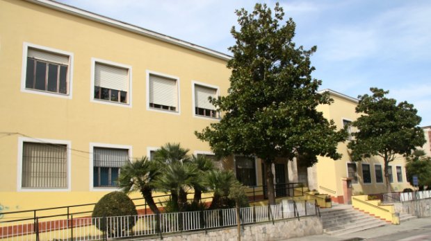 Istituto Di Istruzione Superiore Rita Levi Montalcini L'IC Rita Levi Montalcini apre le porte al sapere. Open day per