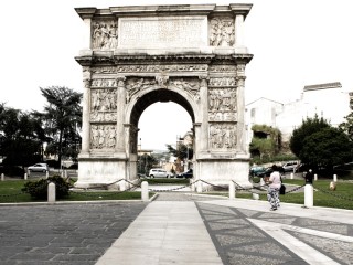 Benevento-Arco Traiano
