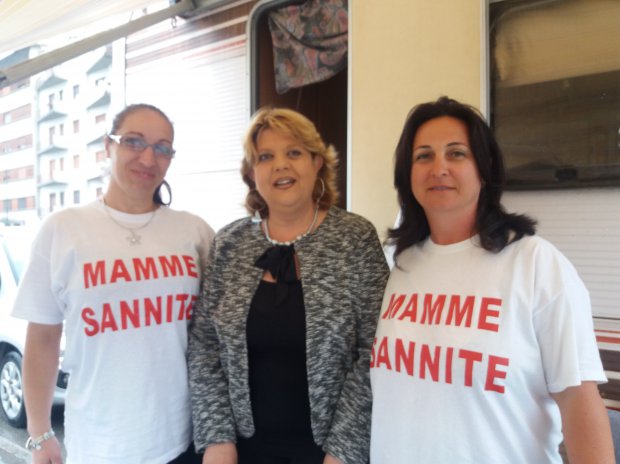 Vittoria Principe insieme alle Mamme Sannite