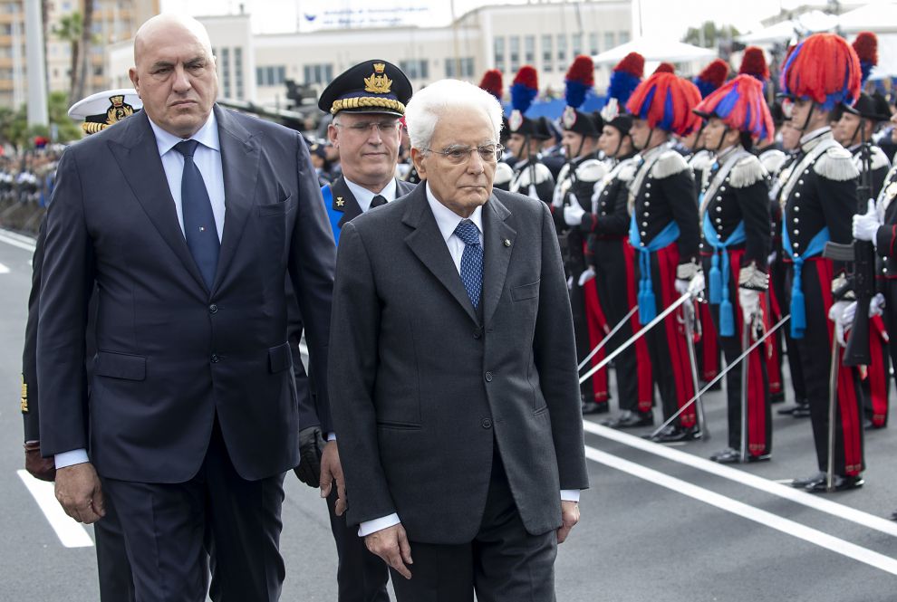 Il Presidente della Repubblica Sergio Mattarella con il ministro della Difesa Guido Crosetto