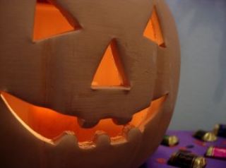 La zucca forata simbolo di Halloween