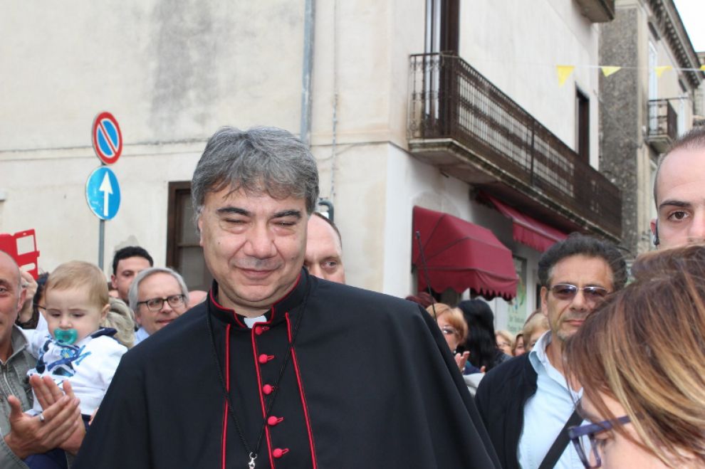 Cerreto Sannita accoglie il suo nuovo vescovo mons ...