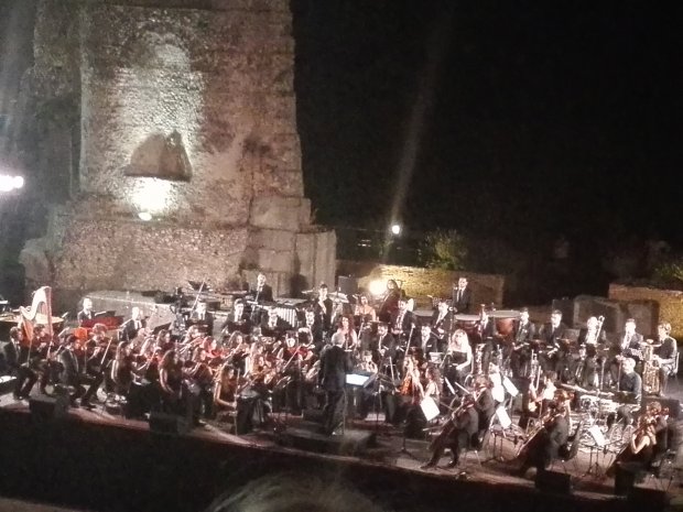 Concerto Teatro Romano diretto dal maestro Piovani