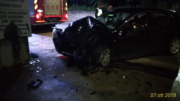 Tragedia lungo la Sannitica. Auto contro muro: muore 31enne