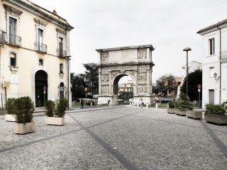 Benevento, Arco di Traiano