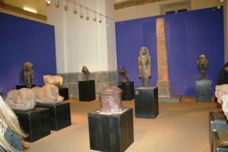 alcuni reperti del Tempio di Iside esposti al Museo del Sannio