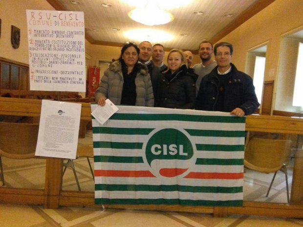 Comune di Benevento, sit in di protesta della CISL FP